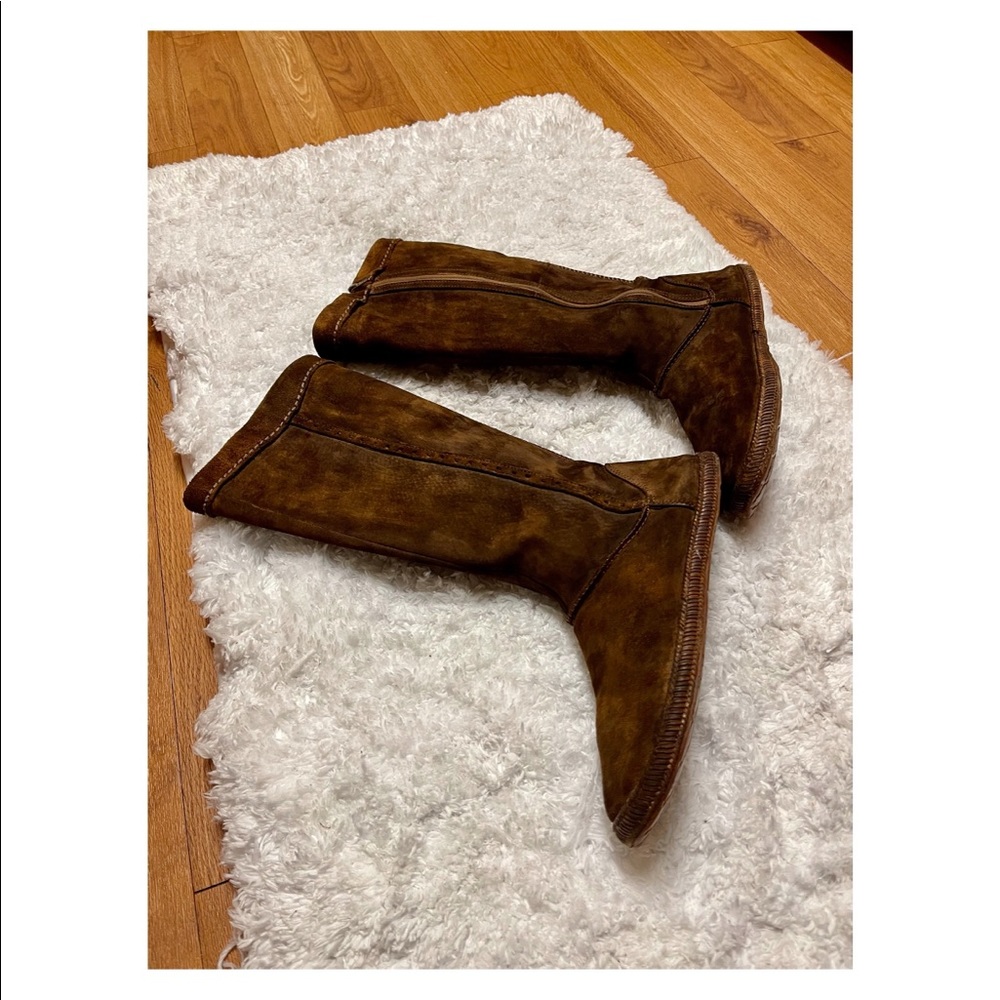 Ugg Suede Boot - image 7